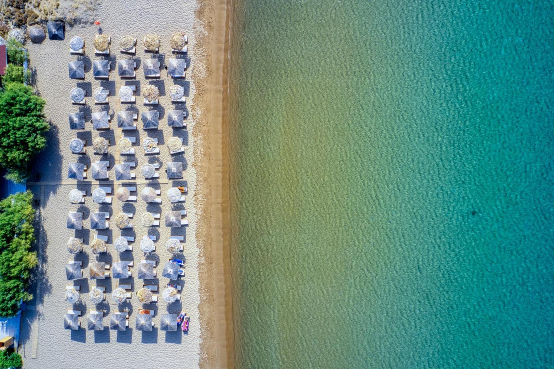Platy Beach Hotel エクステリア 写真