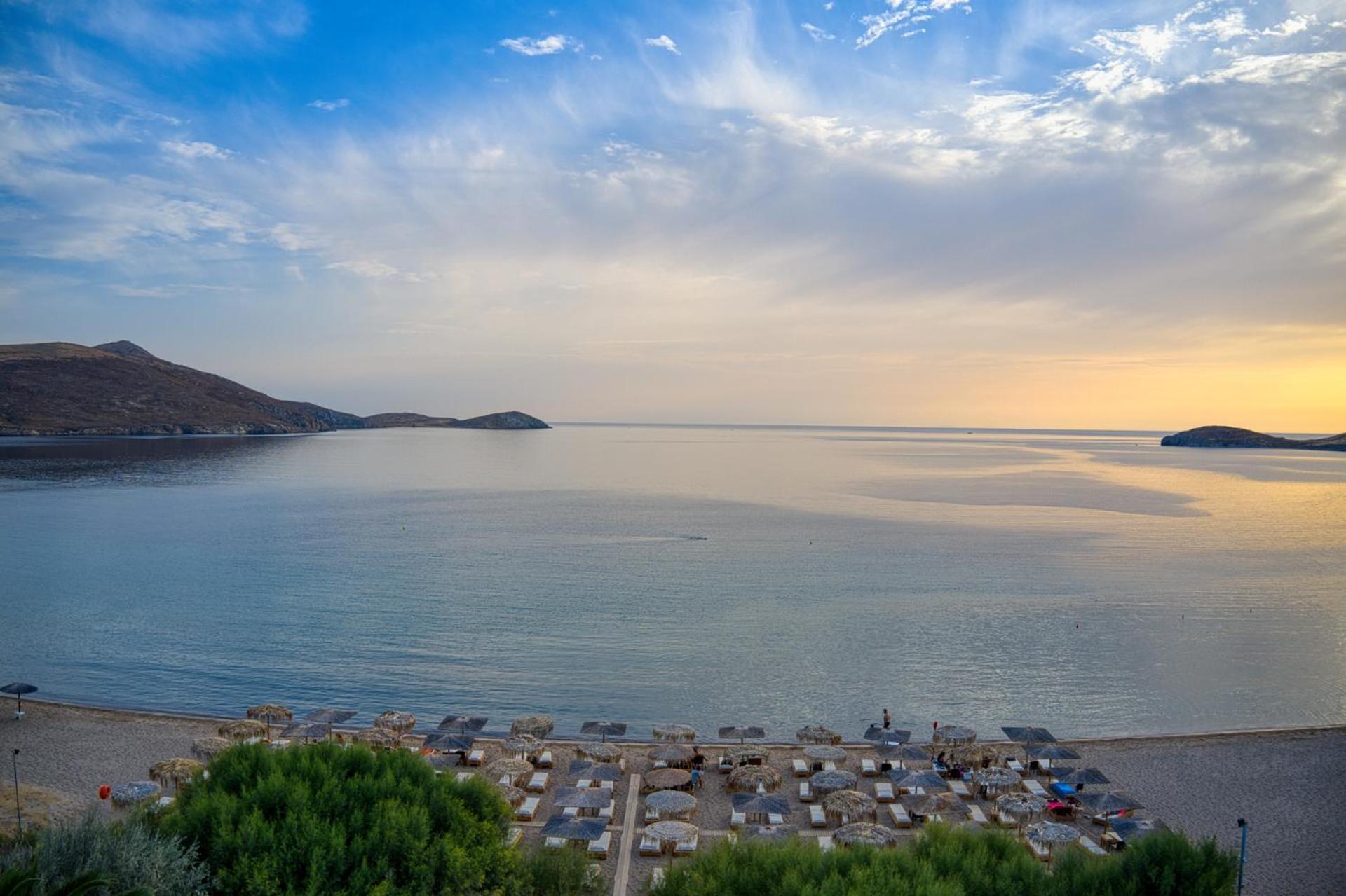 Platy Beach Hotel エクステリア 写真
