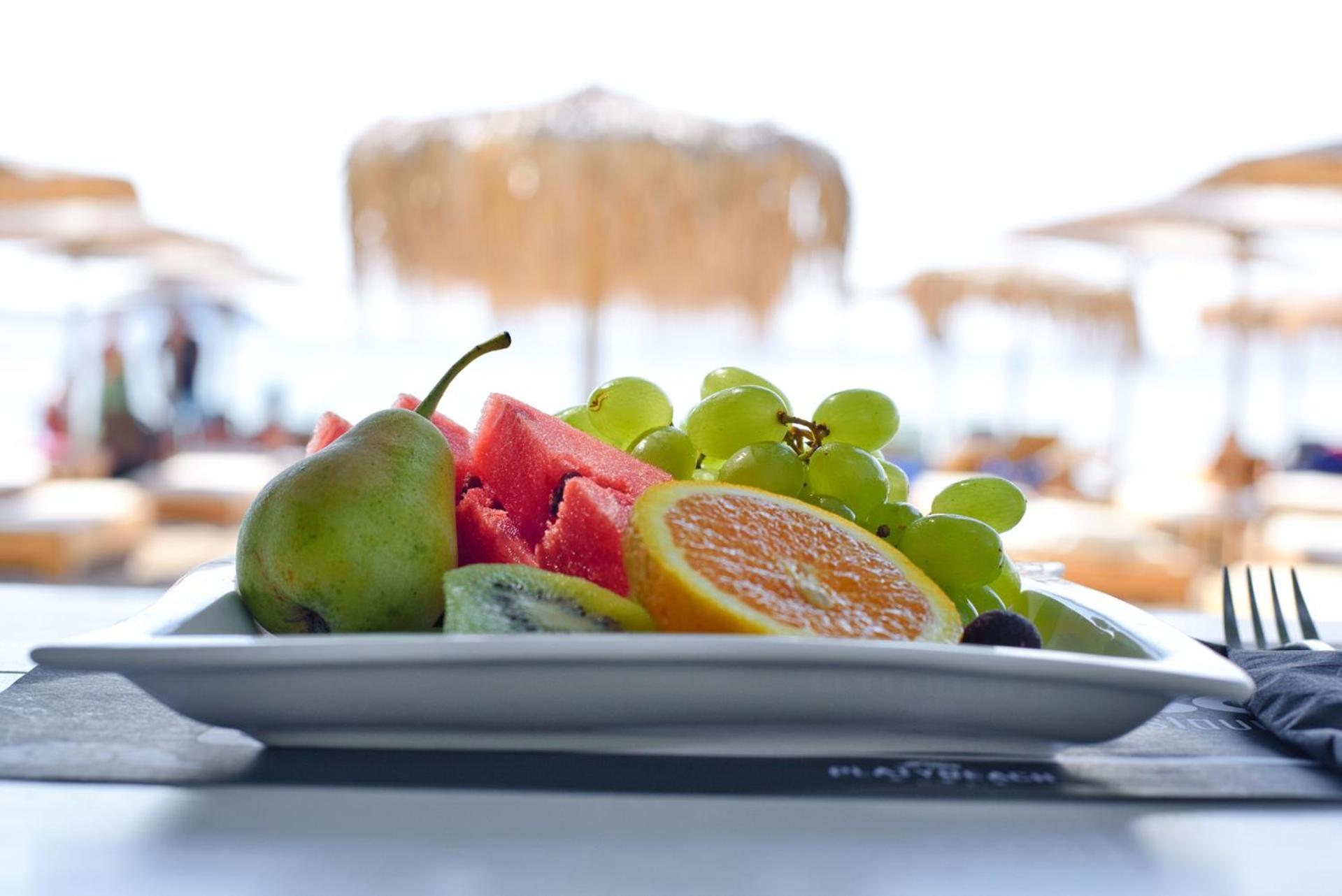 Platy Beach Hotel エクステリア 写真