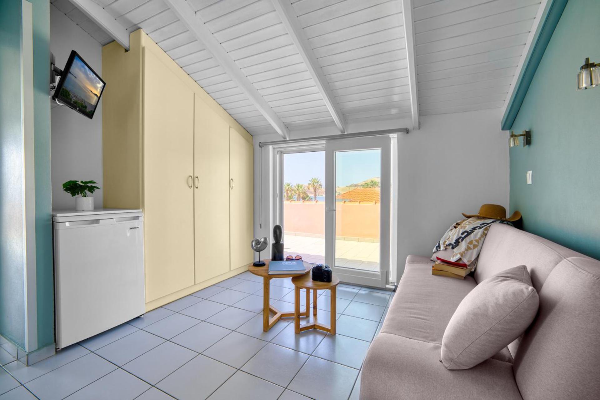 Platy Beach Hotel エクステリア 写真